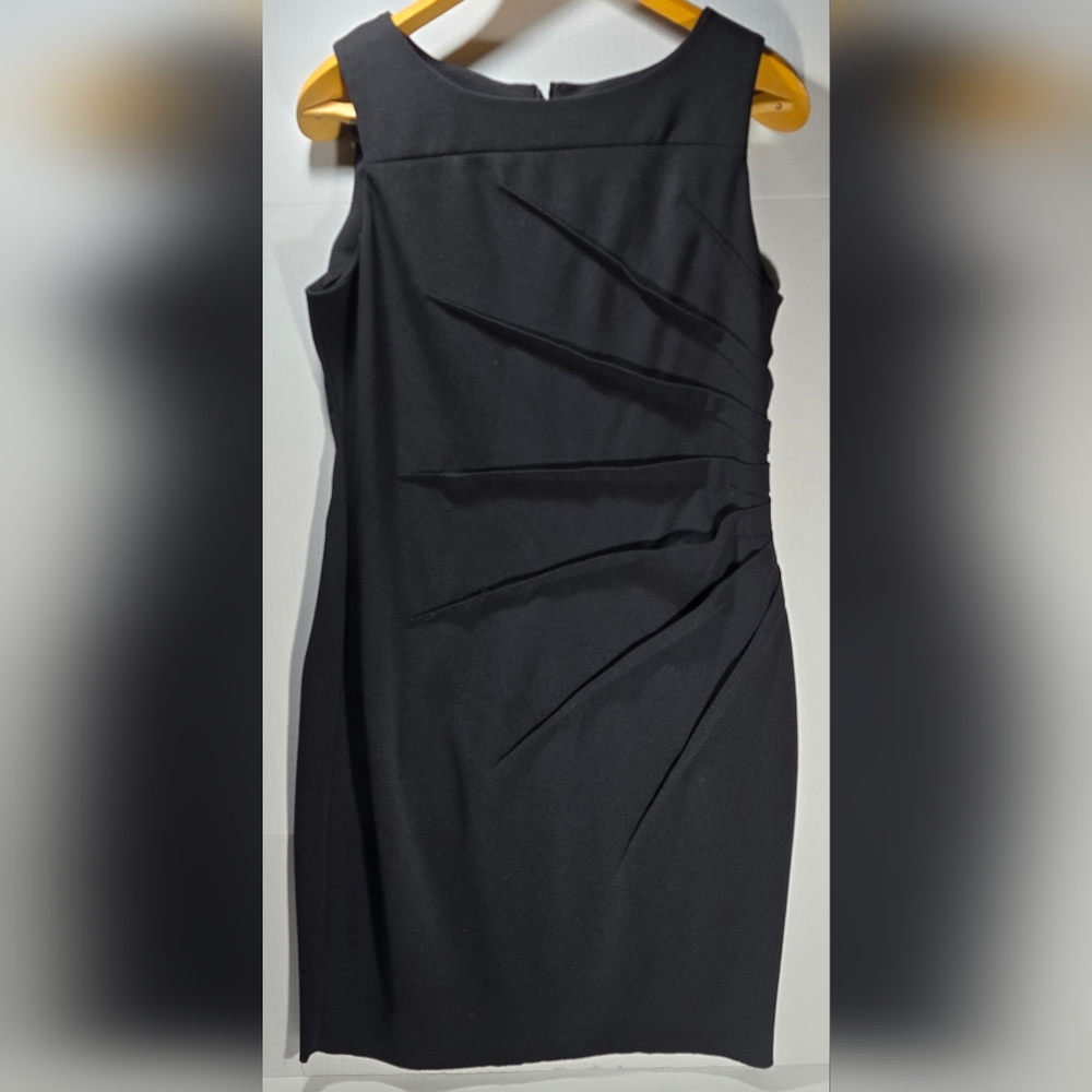 Calvin Klein Size 14 Sunburst Sheath Dress - Elegant Sleeveless Staple Piece
